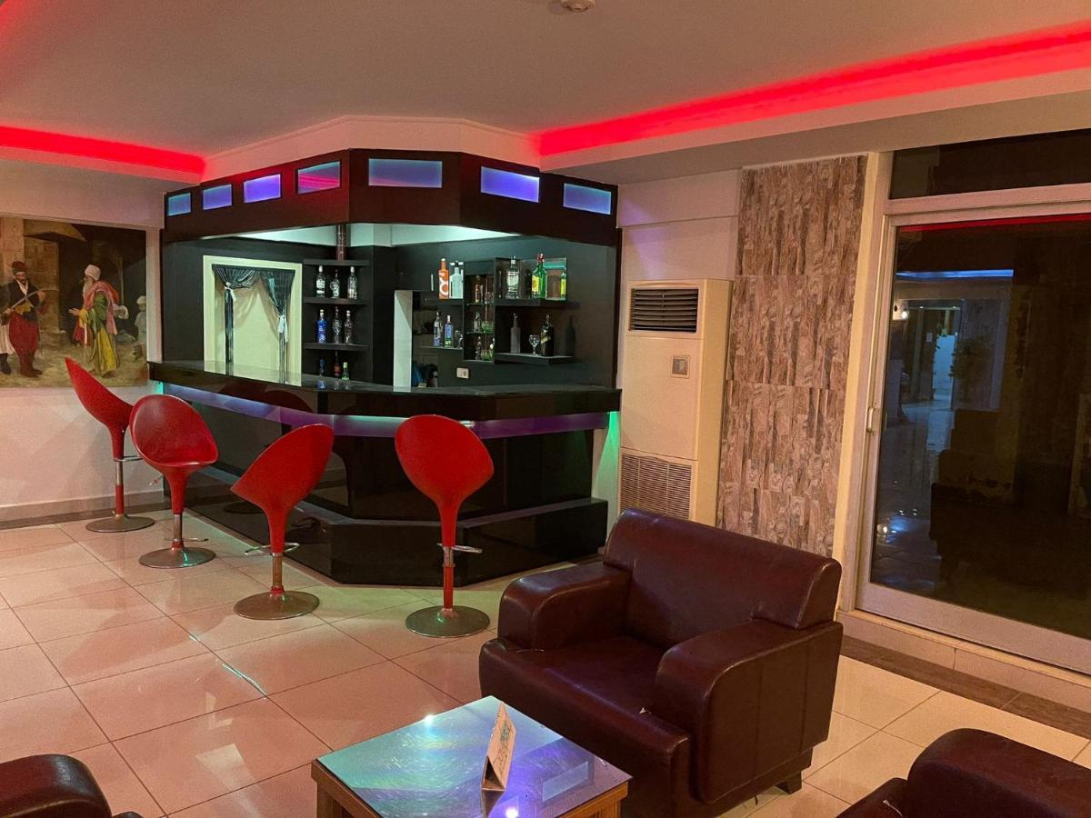 Denizhan Hotel 안탈리아 외부 사진