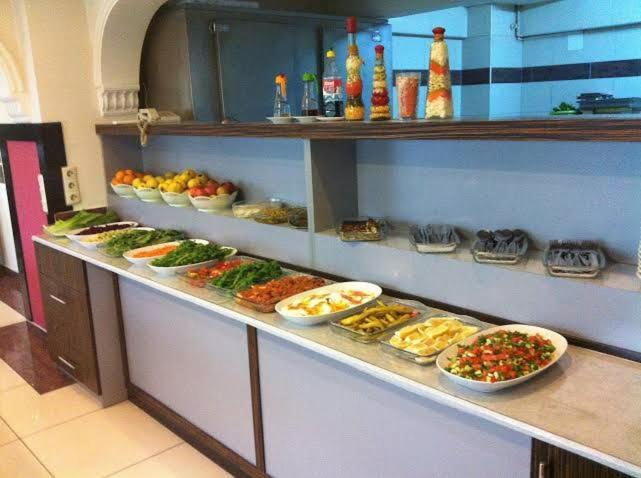 Denizhan Hotel 안탈리아 외부 사진