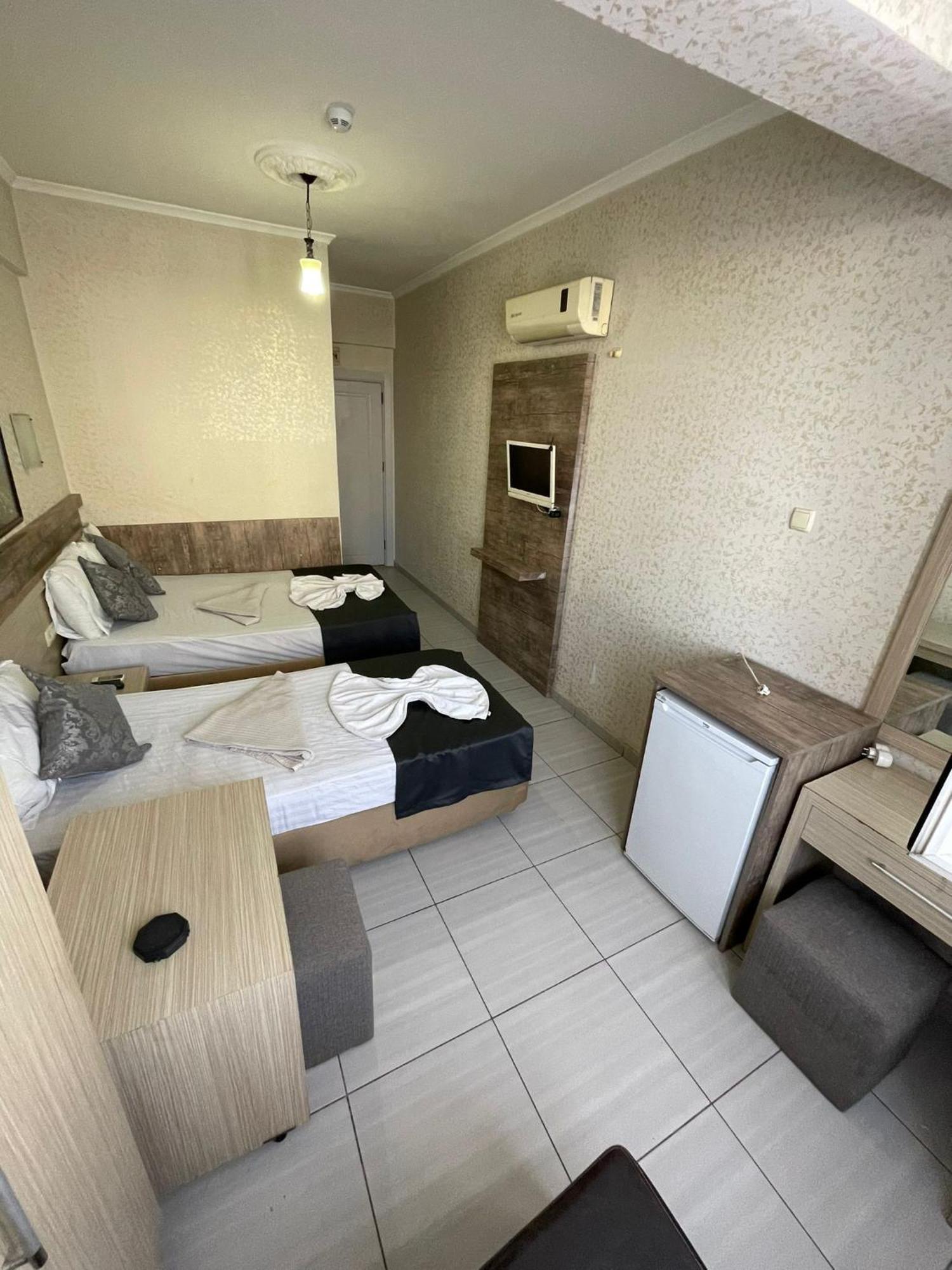 Denizhan Hotel 안탈리아 외부 사진