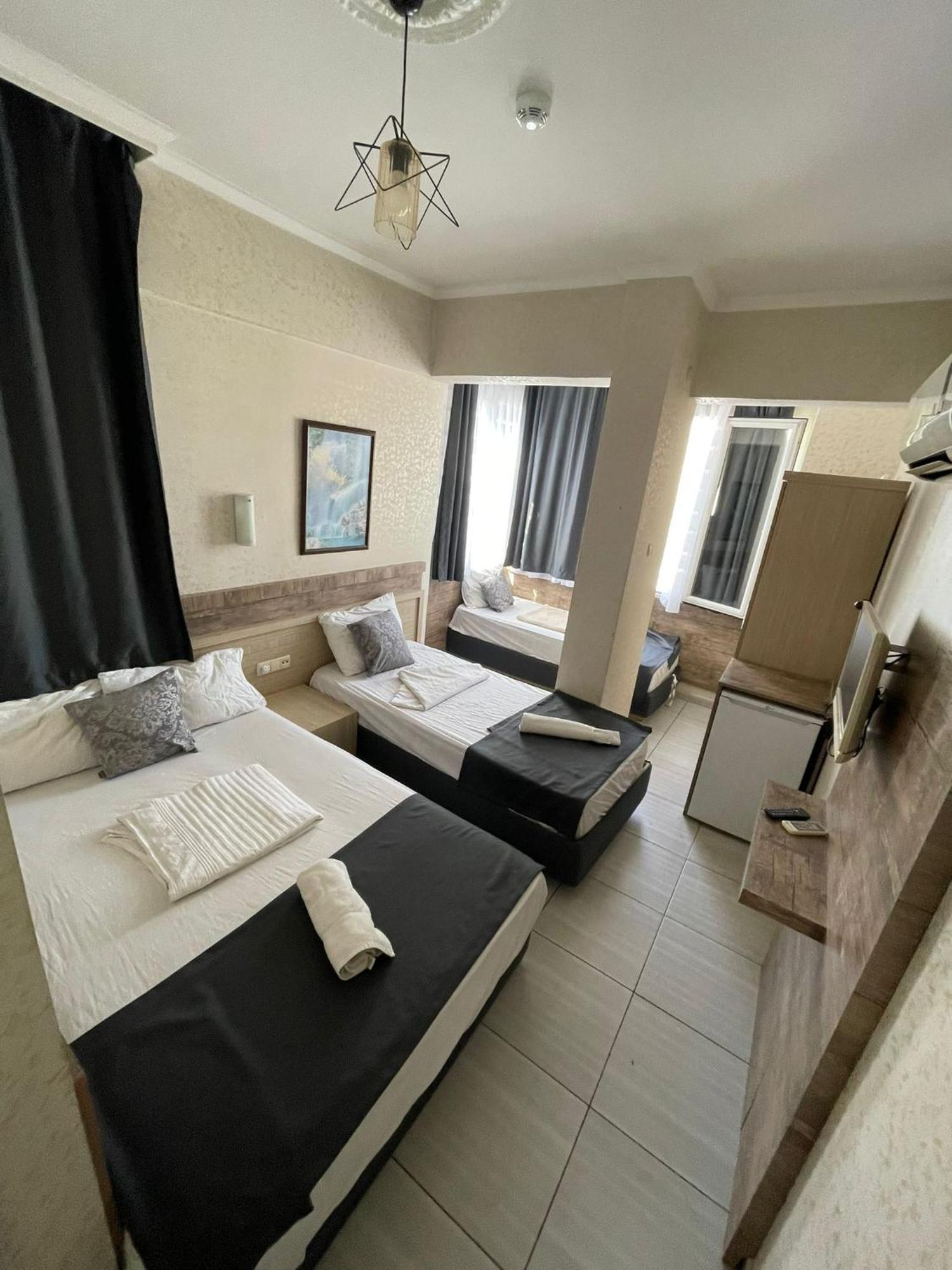 Denizhan Hotel 안탈리아 외부 사진