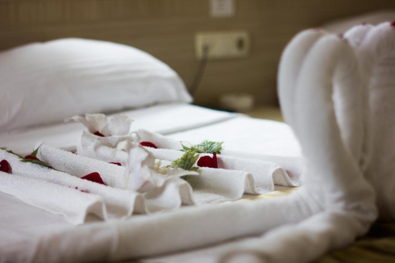 Denizhan Hotel 안탈리아 외부 사진